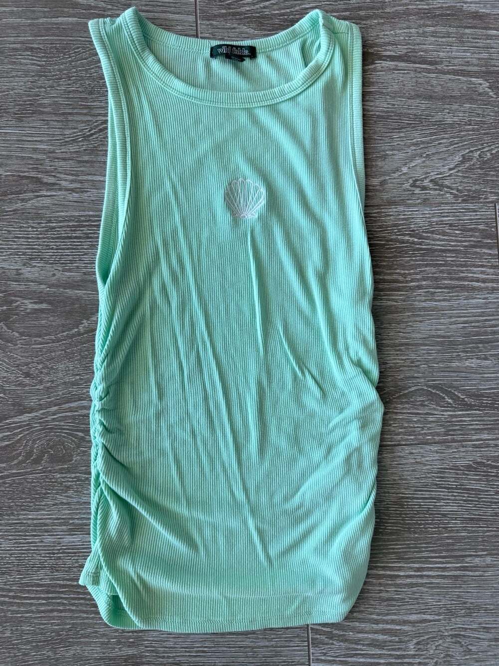 Wild Fable Small mint green tank top with seashell